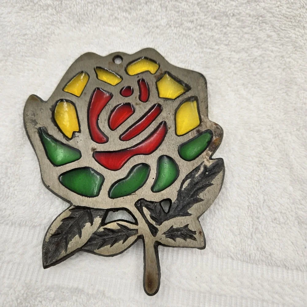 Vintage ROSE TRIVET Metal Stained Glass Look Wall Hanger Decor w/Feet Red Yellow